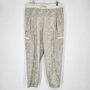 Athleta Venture Printed Jogger Pants High Rise Pockets Stretch Waist Size 12